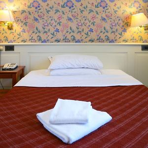 Large Single Room